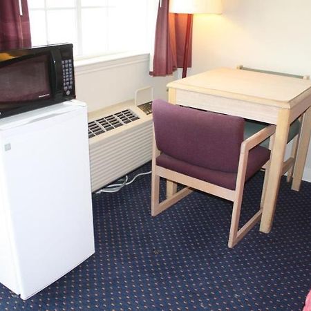 Quality Inn & Suites Fort Worth Extérieur photo